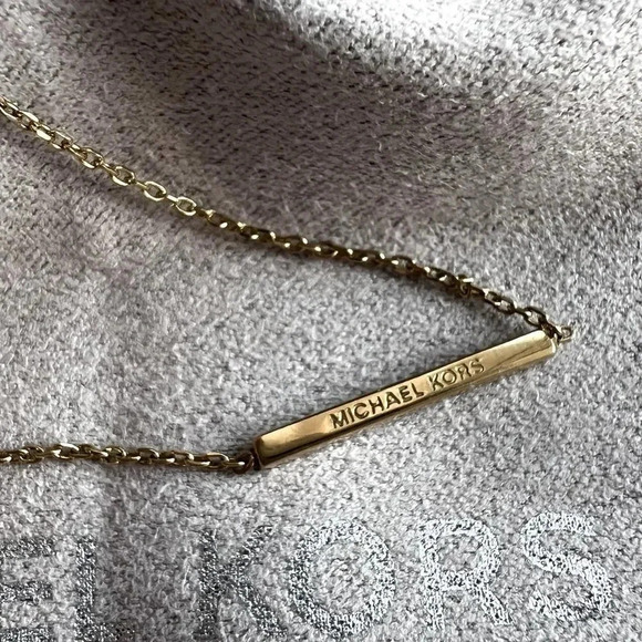 Michael Kors Sparkling Pave Crystal Bar Bracelet - Picture 3 of 6